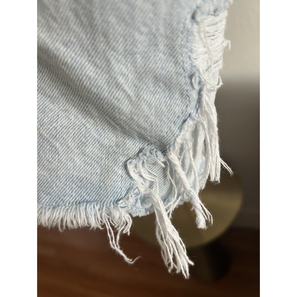 American Eagle Baggy Mom Denim Short 12 Ripped Light Wash - Picture 10 of 16